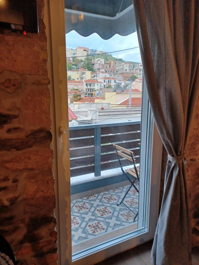 Luxury Apartment With Balcony Mytilene Exterior photo